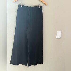 Style State Black Knit Wide-Leg Cropped Pants M/L